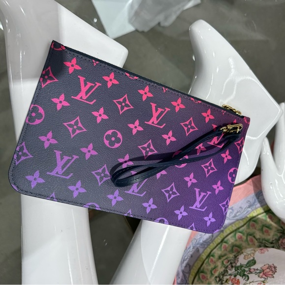 Louis Vuitton Handbags - Louis Vuitton Midnight Neverfull Pouch Wristlet
